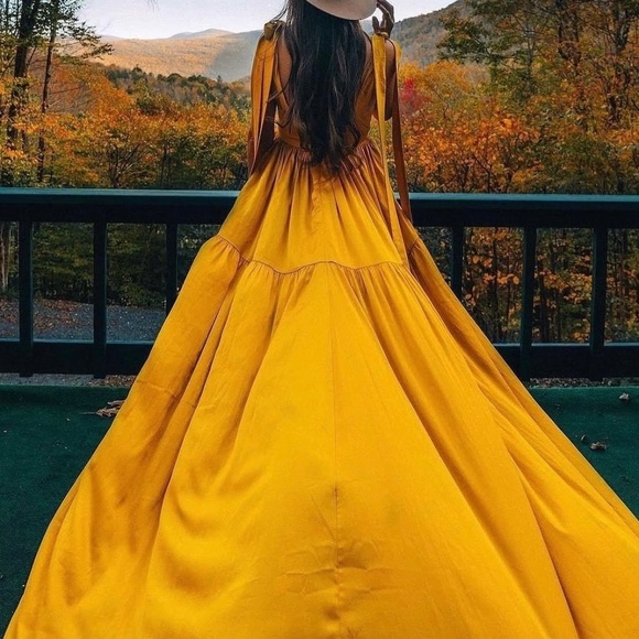 Perrin & Co Anne Dress 100% Silk - Picture 1 of 4